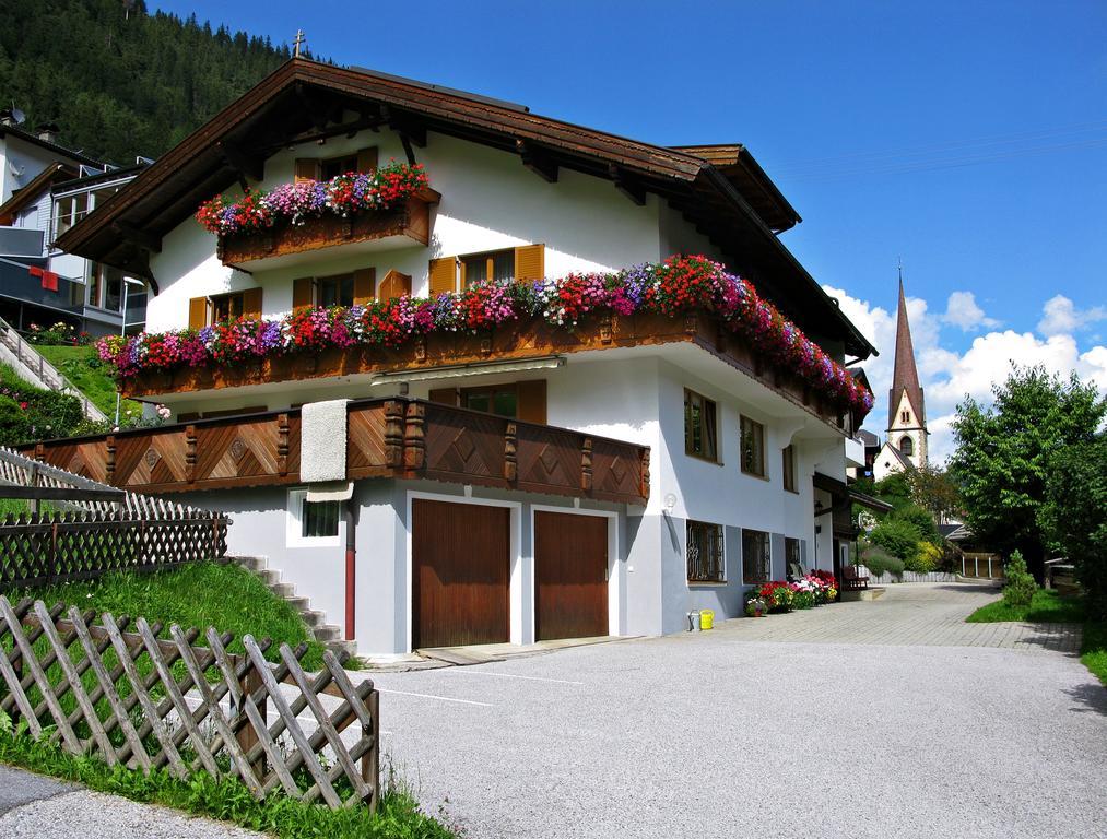 Haus Christina Trins Exterior photo